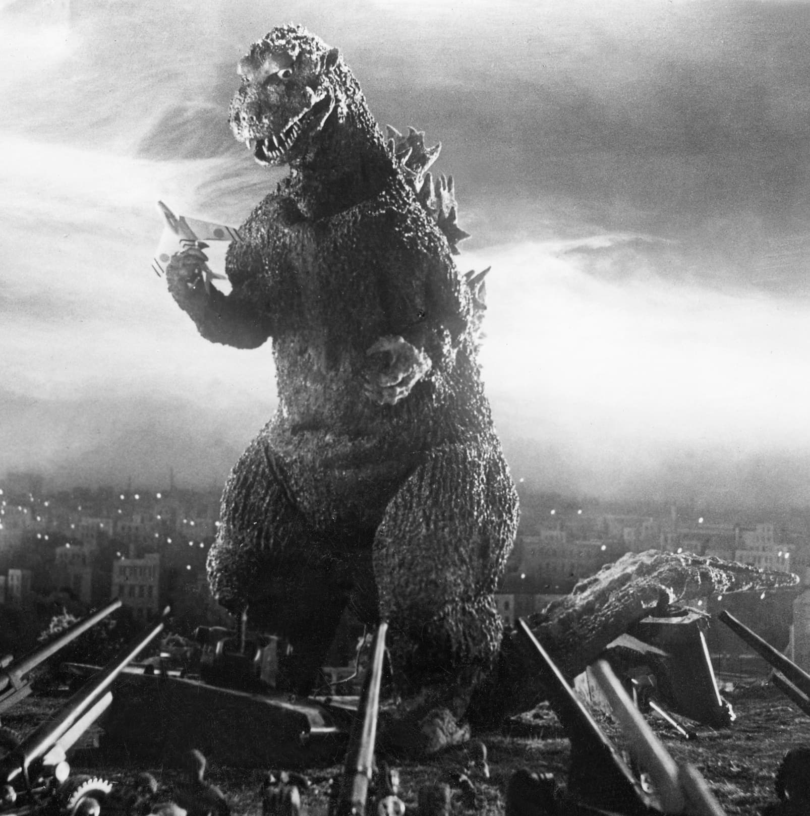 Bar Kaiju